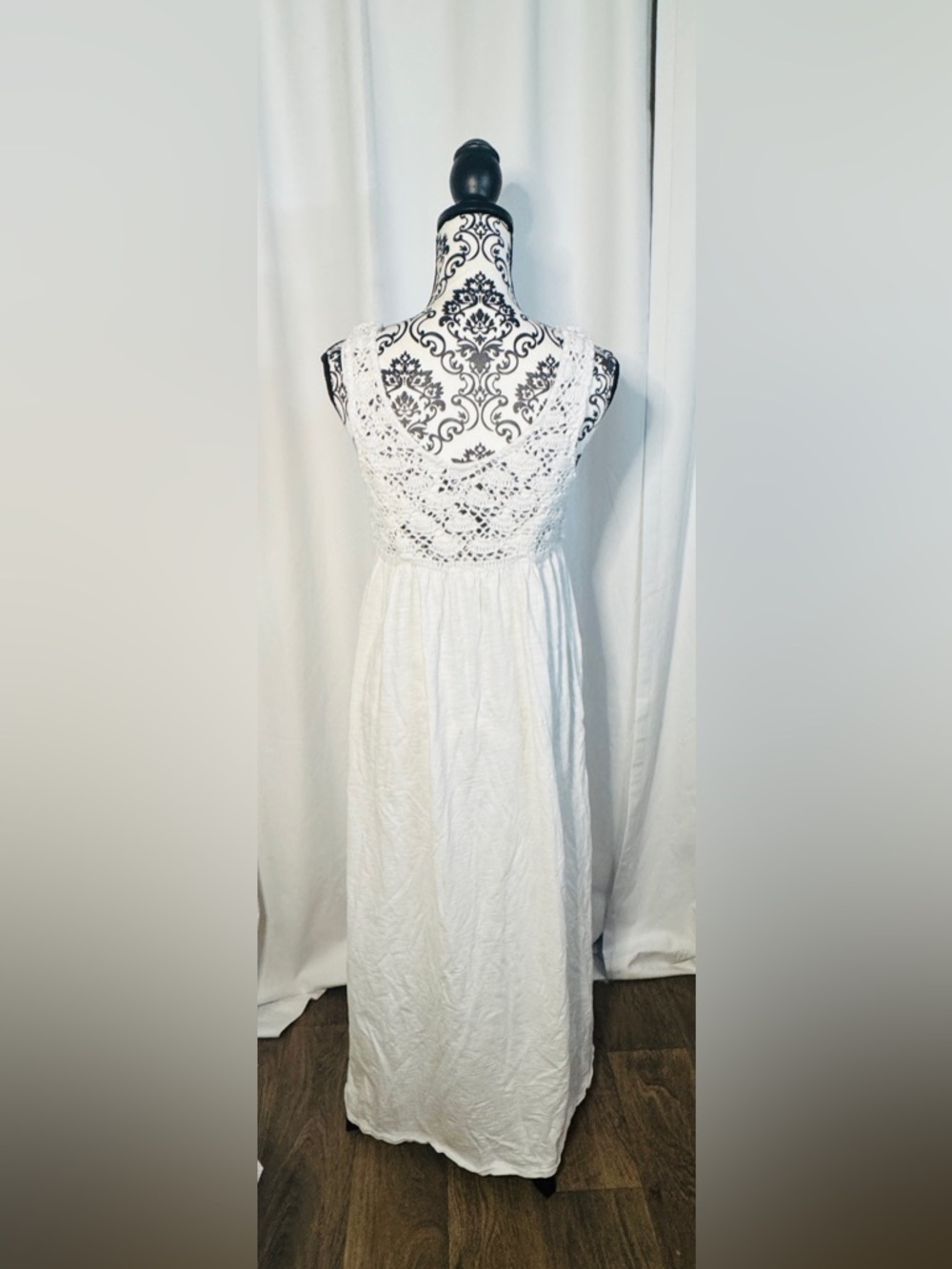 aerie White Crochet Bust Maxi Dress - Picture 2 of 2